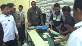 Pemkot dan Forkopimda Cek Kualitas Beras Bantuan di gudang Bulog Parepare
