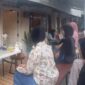 Antusias peserta worshop mengikuti materi pembuatan minyak jelantah jadi lilin aromatik di Gudmud Coffee and Roastery