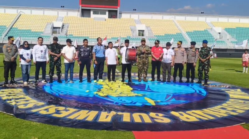 Kick Off Piala Gubernur Sulsel 2026 di stadion Bj Habibie kota Parepare