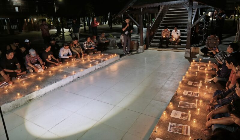 Suasana doa bersama yang digelar IJTI Sulsel untuk lima Jurnalis yang hilang kontak saat meliput aktivitas gunung Krakatau yang hingga kini belum ditemukan