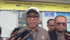 Branc Manager (BM) PT Pelindo Multi Terminal Branch Parepare, Sulawesi selatan, Darwis saat diwawancarai awak media