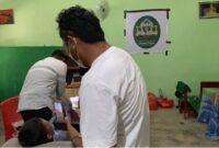 Suasana saat proses sunatan